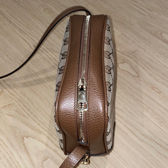 Gucci Camera Bag - Picture 7 of 9